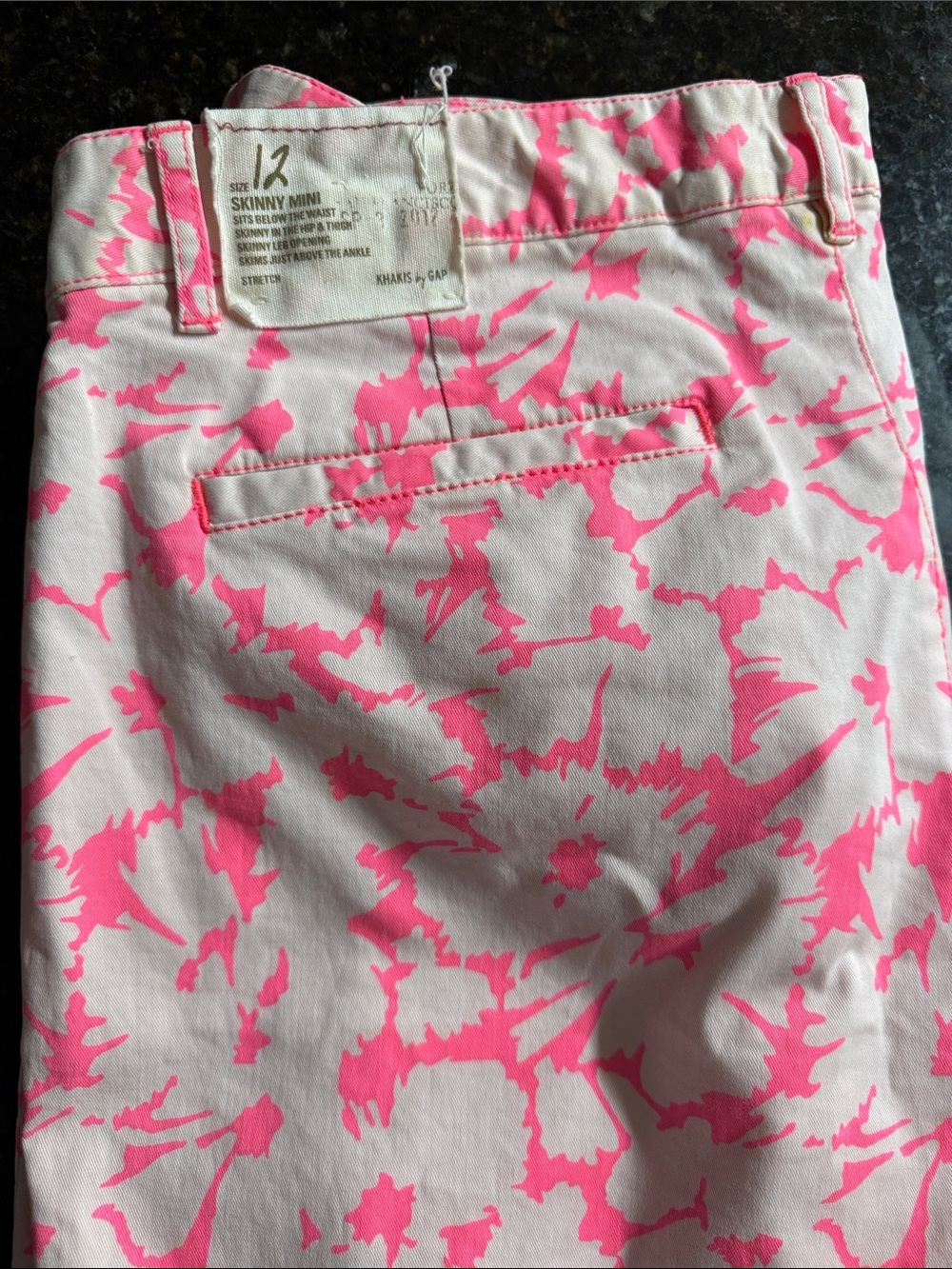 GAP Pink and White Abstract Skinny Mini Pants